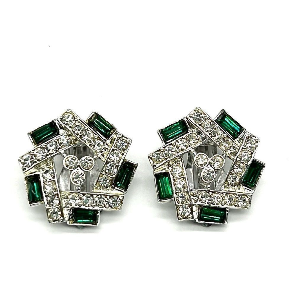 Vintage SarahโCoventry Clip-on Earrings Silver Tone Green andโClear
Rhinestones